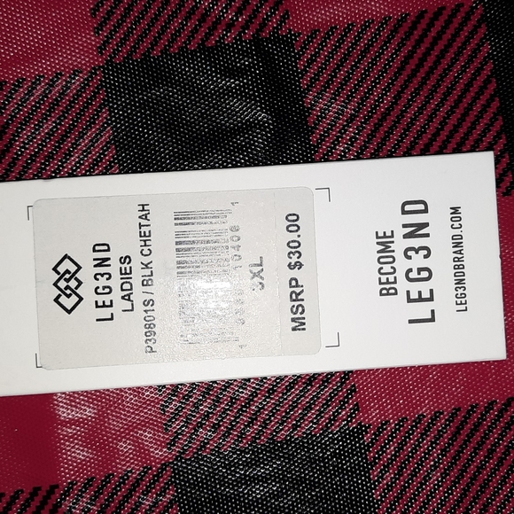 Active Blk Chetah Short 3XL - Picture 8 of 8